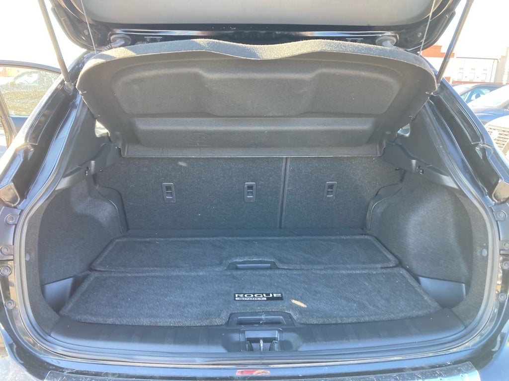 2022 Nissan Rogue Sport SL