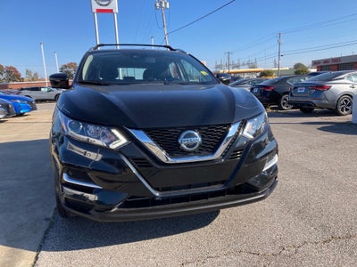 2022 Nissan Rogue Sport SL