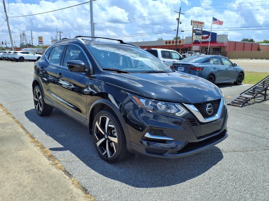 2021 Nissan Rogue Sport SL
