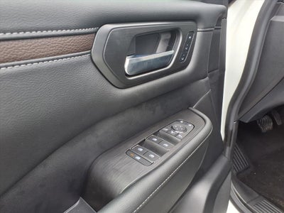 2025 Nissan Armada SL