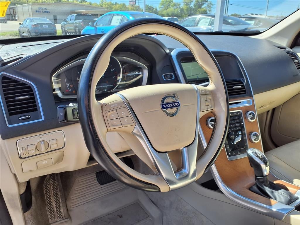 2015 Volvo XC60 T5 DRIVE-E PREMIE