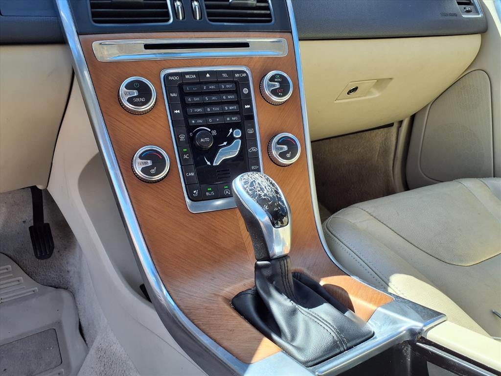 2015 Volvo XC60 T5 DRIVE-E PREMIE