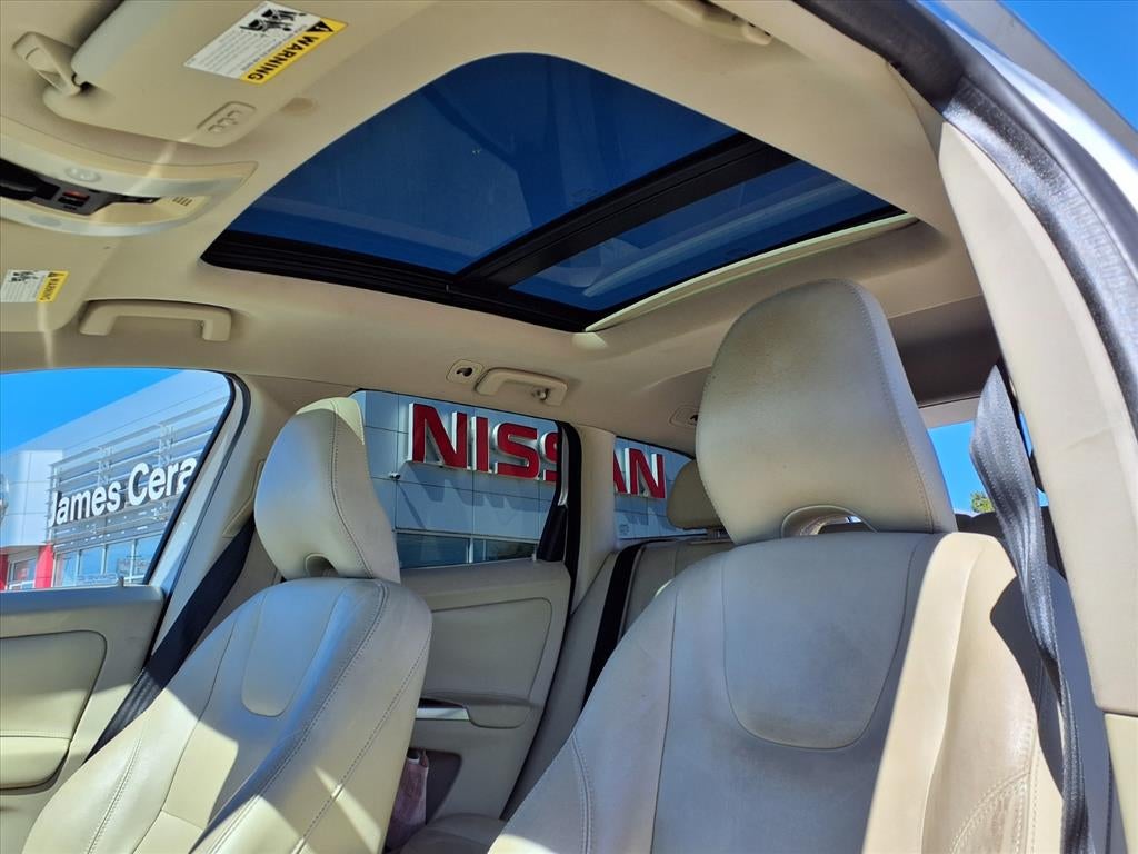 2015 Volvo XC60 T5 DRIVE-E PREMIE