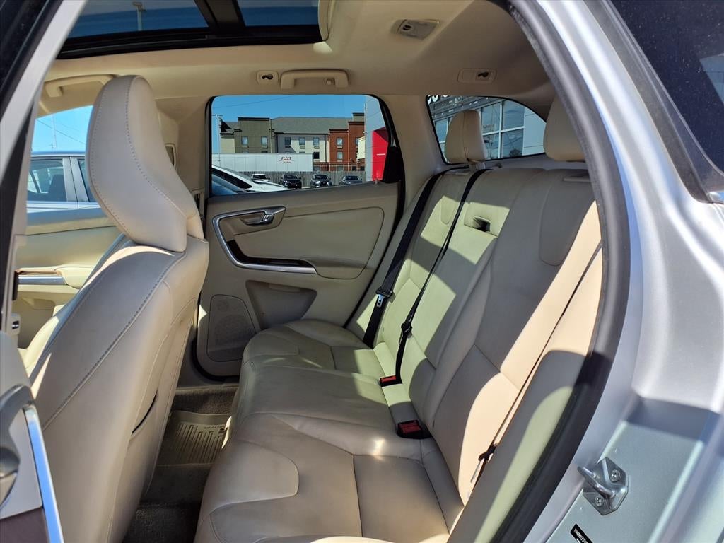 2015 Volvo XC60 T5 DRIVE-E PREMIE